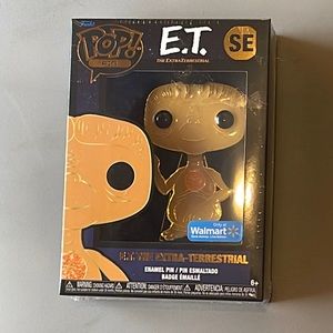Funko Pop! Pin, ET the Extra-Terrestrial Walmart Exclusive